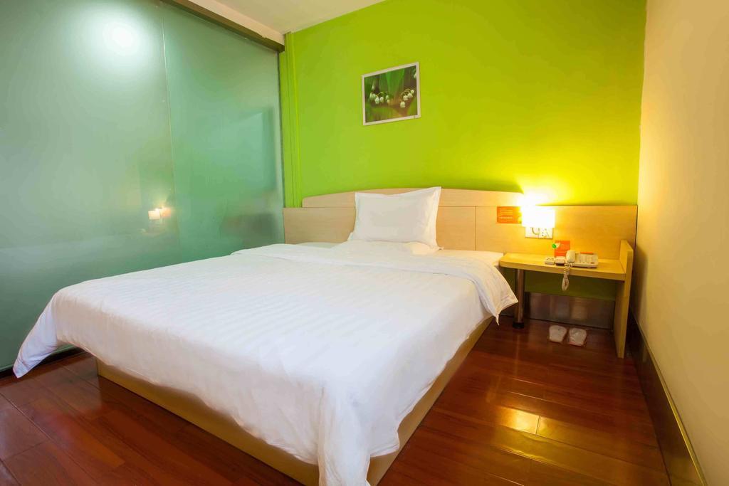 7Days Inn Guangzhou Shijing Jinbi Xincheng Quarto foto